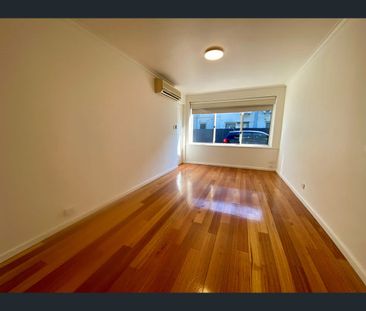 5/76 Railway Road, Carnegie, Vic 3163 - Photo 1