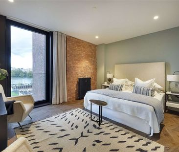 A sensational three bedroom apartment in the iconic, world-famous Battersea Power Station. - Photo 1