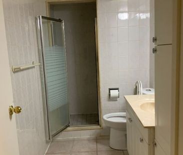 For Lease - 89 Bond Crescent, Richmond Hill, Ontario - Photo 5