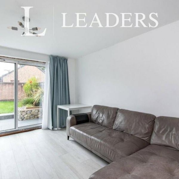 2 bedroom house to rent Cucklington Gardens, Bournemouth, BH9 - Photo 1