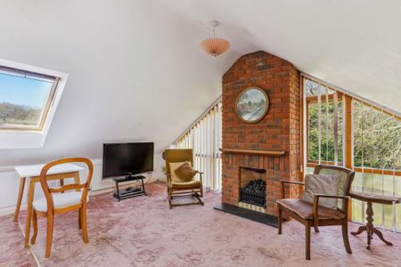 4 bedroom detached house to rent - Photo 2