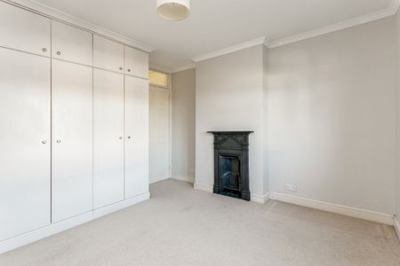 2 bedroom cottage to rent - Photo 2