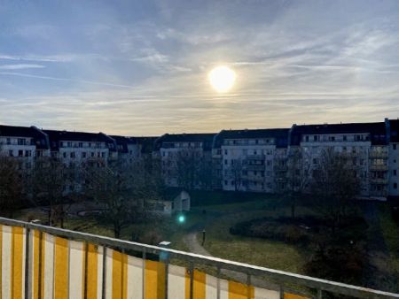 helle 1-Raumwohnung mit Balkon + TG in Chemnitz mieten - Foto 2