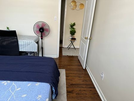 For Lease - 86 Earnscliffe Circle, Brampton, Ontario - Photo 5