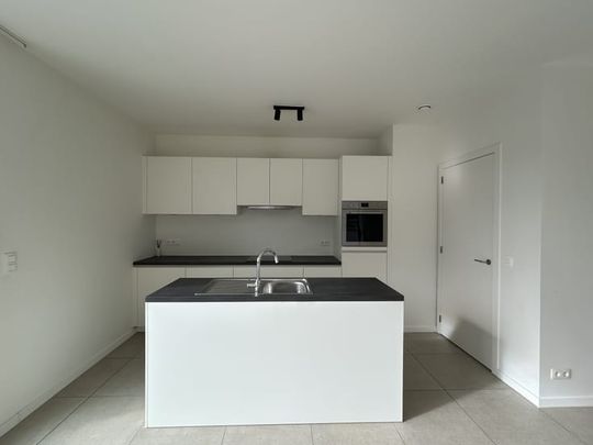 Appartement te huur - Photo 1