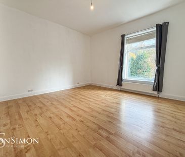 Burnley Road East - Photo 6