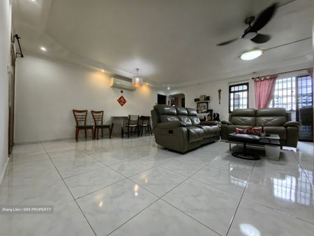 Blk 133 Rivervale Plains (Sengkang), HDB 5 Rooms - For Rent - Photo 2