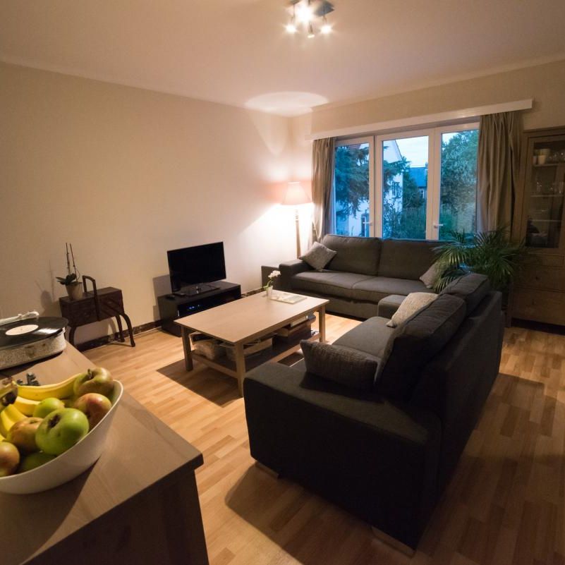 Appartement voor € 1.100 - Photo 1