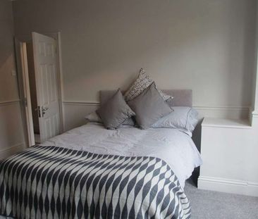 Portland Road Unit 2 - Photo 5