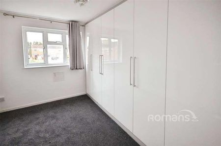 Pennine Road, Slough, SL2 - Photo 4