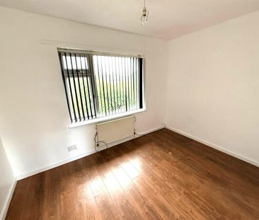 Nandywell, Little Lever, Bolton - Photo 3