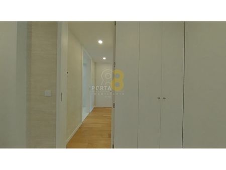 4 room luxury Apartment for rent in Matosinhos-Sul (Matosinhos), Matosinhos, Distrito do Porto - Photo 3
