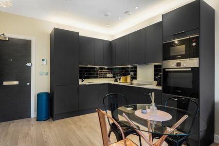 Clivemont Road - Photo 5