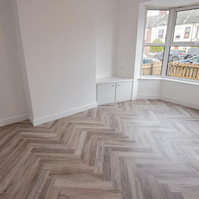 3 bedroom terraced house to rent - Photo 1