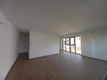 : Appartement 63.7 m² à ST ETIENNE - Photo 5