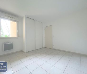 Location Appartement 2 pièces 48m² SORGUES 84700 - Photo 4