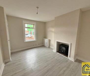 37 Parkgate Drive, Belfast, BT4 1EW - Photo 1