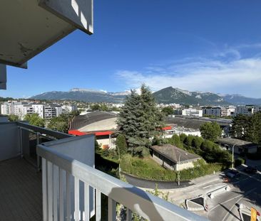 Location Appartement 4 pièces 104m² ANNECY 74000 - Photo 3