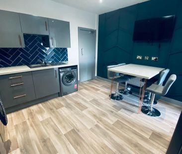 1 bedroom in a house share to rent - Photo 5