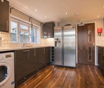 Top-of-the-range - the house your friends will envy! - Photo 6