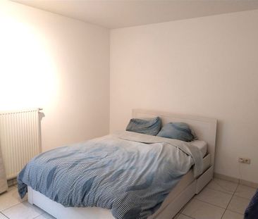 TE HUUR: Appartement met 2 slaapkamers en ruim terras te Zonhoven! - Photo 4