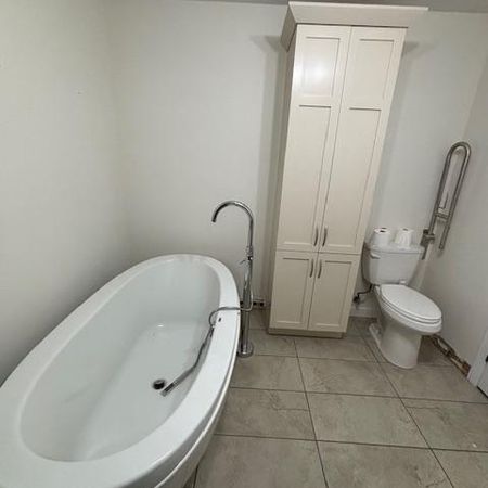 Condo a louer a Laval / Condo for rent in Laval - Photo 3