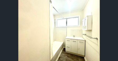 POWERED SHED WITH BACK ACCESS, BEAUTIFULLY RENOVATED HOME RIGHT NEAR THE GOLF COURSE! - Photo 5