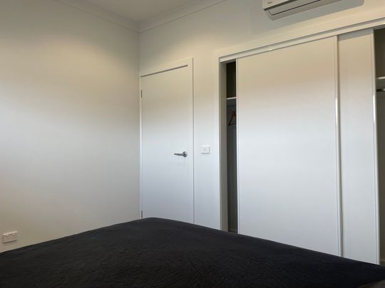 Sunshine North - Photo 1