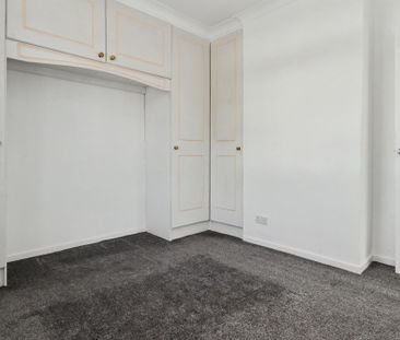 Townfield Avenue, Wigan - Photo 5