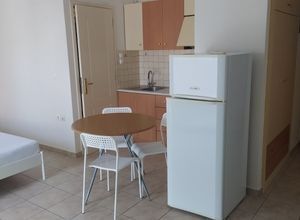 Studio/Γκαρσονιέρα για ενοικίαση - Λαμία, - Φωτογραφία 3