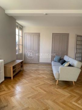 Appartement meublé 2 pièces 63.81 m² - Photo 4