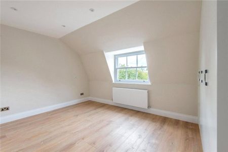 3 bedroom flat to rent - Photo 5