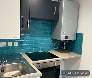 1 bedroom flat to rent - Photo 2