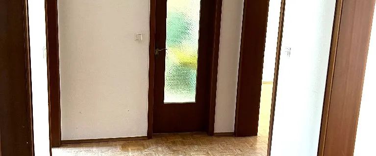 Gepflegte 3-Zimmer-Wohnung mit Loggia in der Waldsiedlung - ideal für 1 bis 2 Personen! - Photo 1