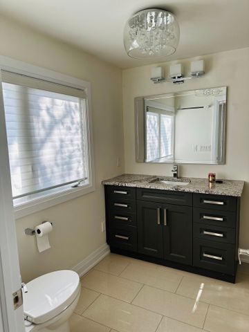 For Lease - 60 John Street, Oakville, Ontario - Photo 5
