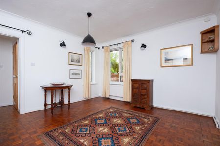 Wychwood Close, Langland, SA3 4PH, Swansea - Photo 2