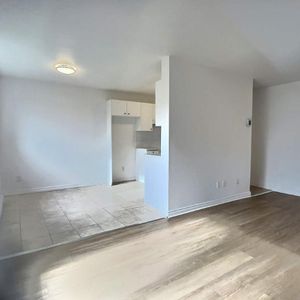 2 CH - 1 SDB - Longueuil - $1,325 /mo - Photo 3