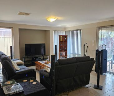 Thornlie - Photo 3