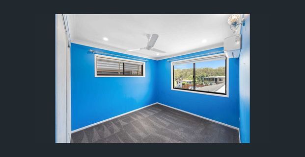 Spacious 5BR Family Oasis Where Modern Comfort Meets Contemporary Living - Perfectly positioned in a quiet cul-de-sac - Photo 1