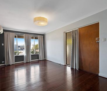 Convenience At Your Doorstep - Photo 1