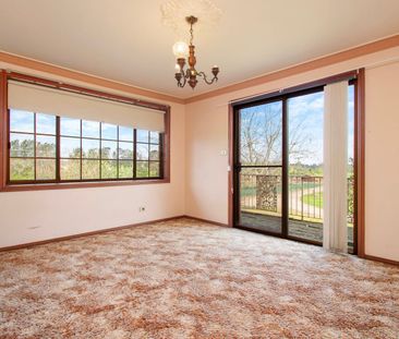 Spacious Home with Room for Extra Vehicles - Photo 1