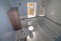 1 bed Apartment - To Let - Photo 4