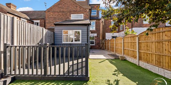 Chandos Street Room 3 - Photo 3