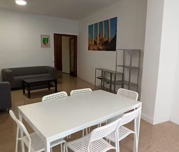 Gran Via de les Corts Catalanes, Barcelona, Catalonia 08015 - Photo 5