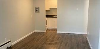 1 Br APARTMENT - GREAT CENTRAL LOCATION - Photo 2