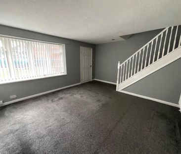 3 bedroom terraced house to rent - Photo 3