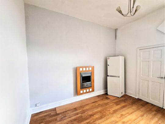 Stanleyfield Road, Preston - Photo 1