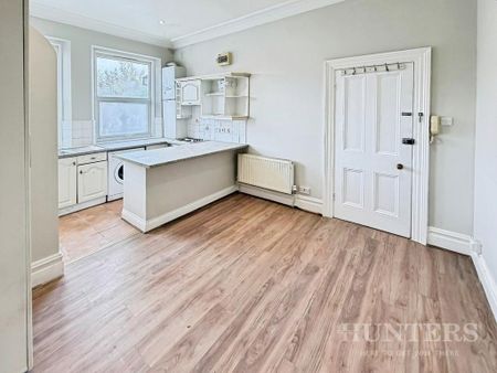 Studio to rent - Photo 3