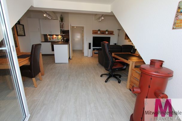 Miete inkl. Nebenkosten: 740 € pro Monat, plus Strom, plus Heizung - Photo 1