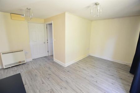 1 bedroom detached house to rent - Photo 5